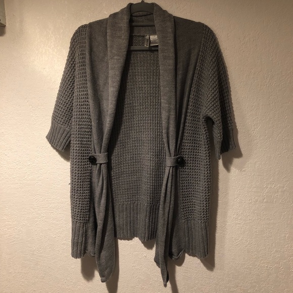 Open short sleeve cardigan - Picture 4 of 5